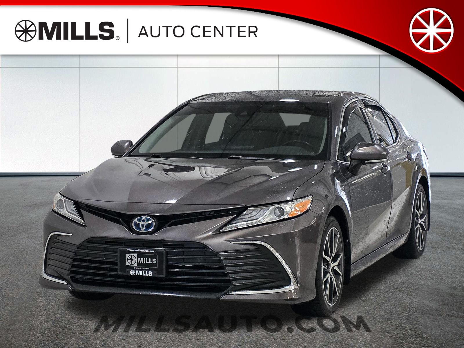 Predawn Gray Mica 2022 Toyota Camry Hybrid XLE FWD Sedan Front-Wheel Drive Continuously Variable Transmission