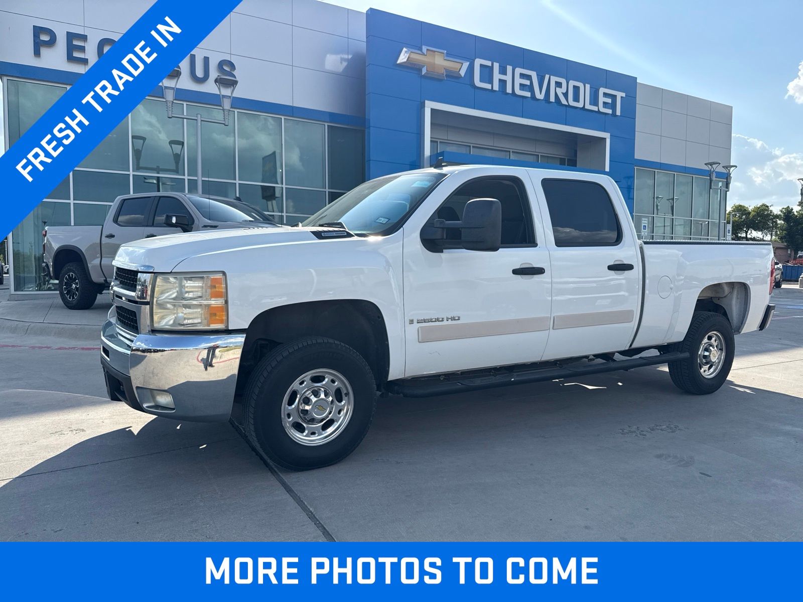 Summit White 2007 Chevrolet Silverado 2500HD Pickup Truck 6-Speed Automatic