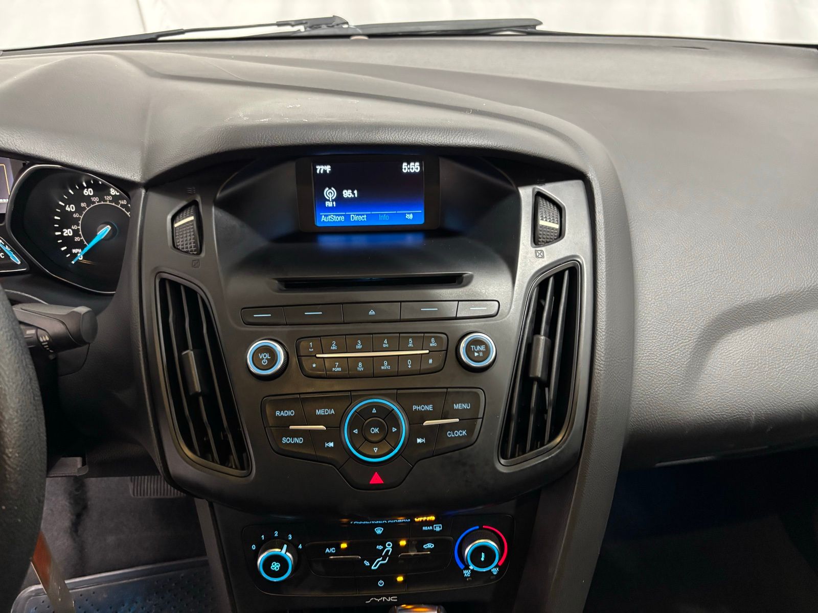 Used Car 2016 Ford Focus  Se For Sale Under $10,000 In Austin, Texas