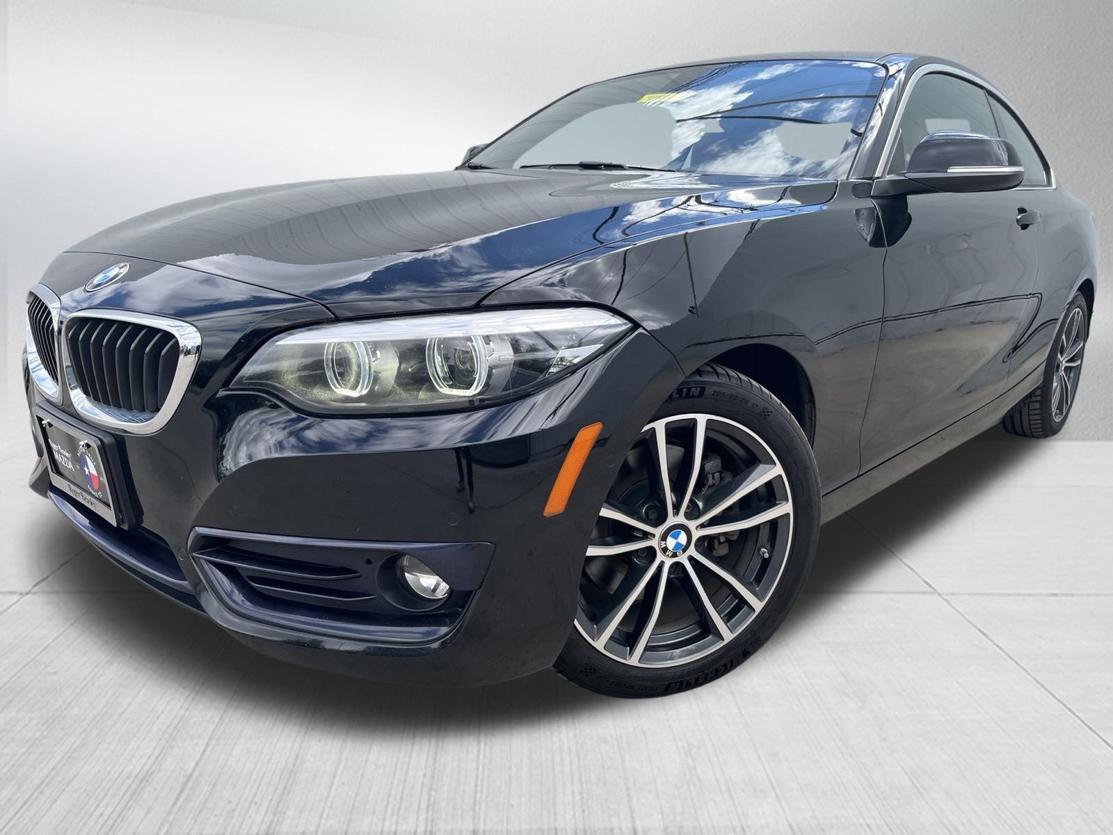 Used Car 2018 Bmw 2 Series  230i Xdrive For Sale Under $20,000 In Austin, Texas