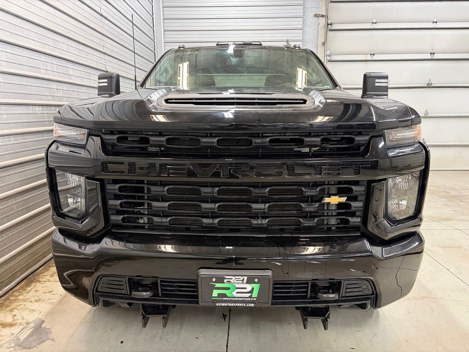 Photo 2 of 2020 Chevrolet Silverado 2500HD Custom
