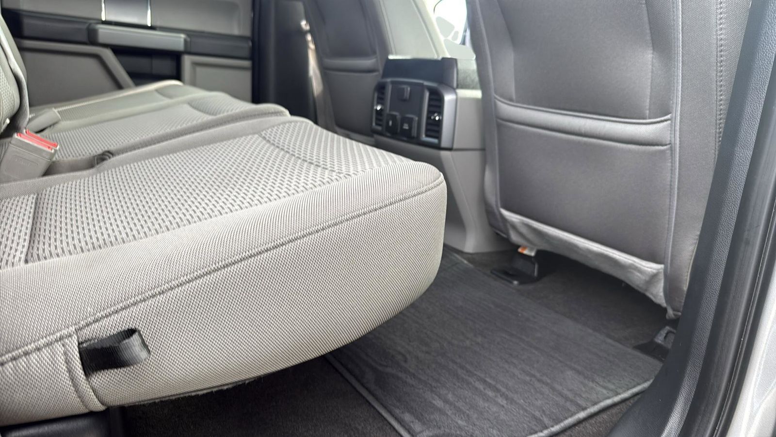 Used Car 2020 Ford F-150  Xlt For Sale Under $30,000 In Austin, Texas