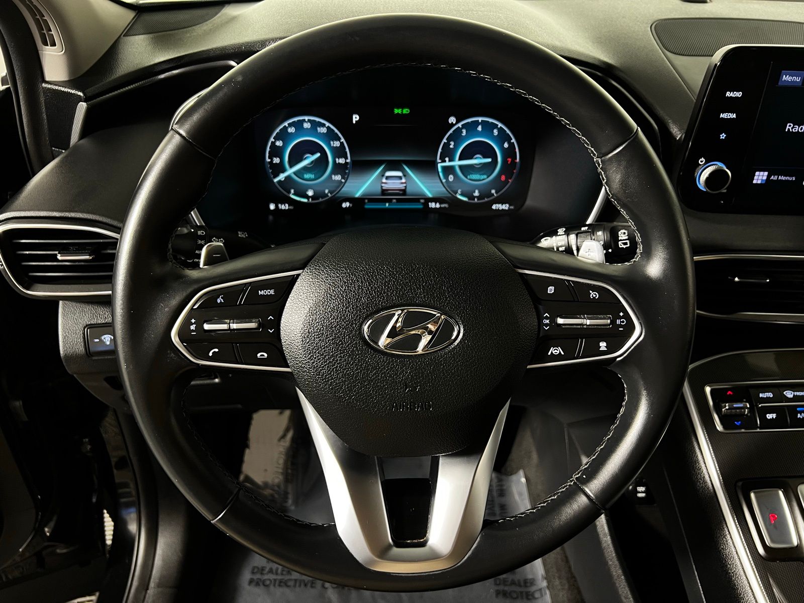 Thumbnail: 2022 Hyundai Santa Fe - 15