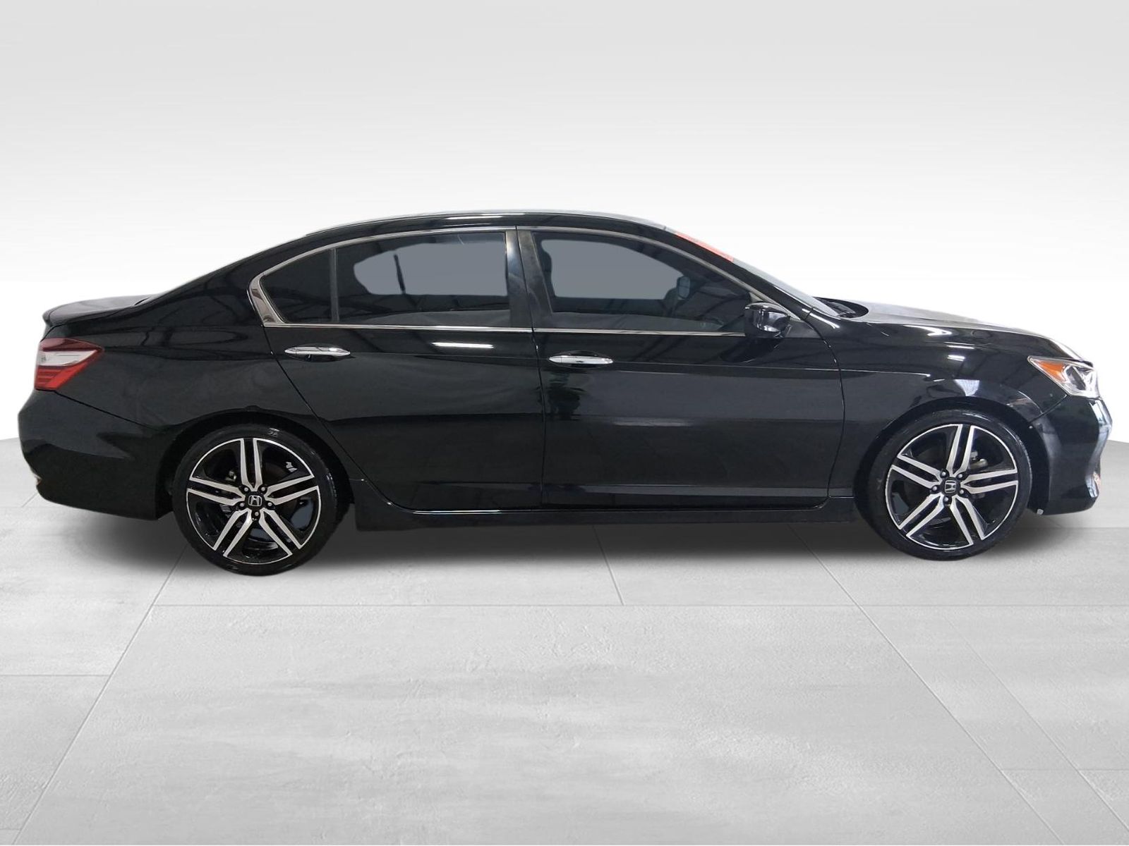 Used Car 2016 Honda Accord  Sport For Sale Under $12,000 In Austin, Texas