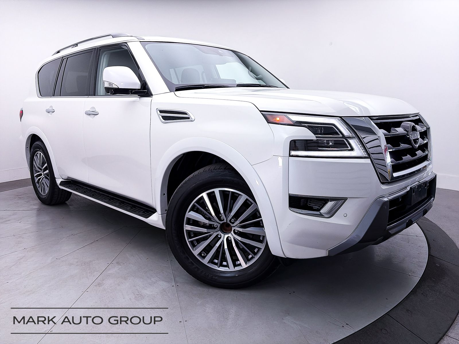 2023 Nissan Armada SL