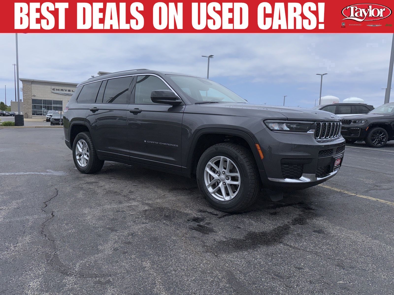 2023 Jeep Grand Cherokee L Laredo 4WD