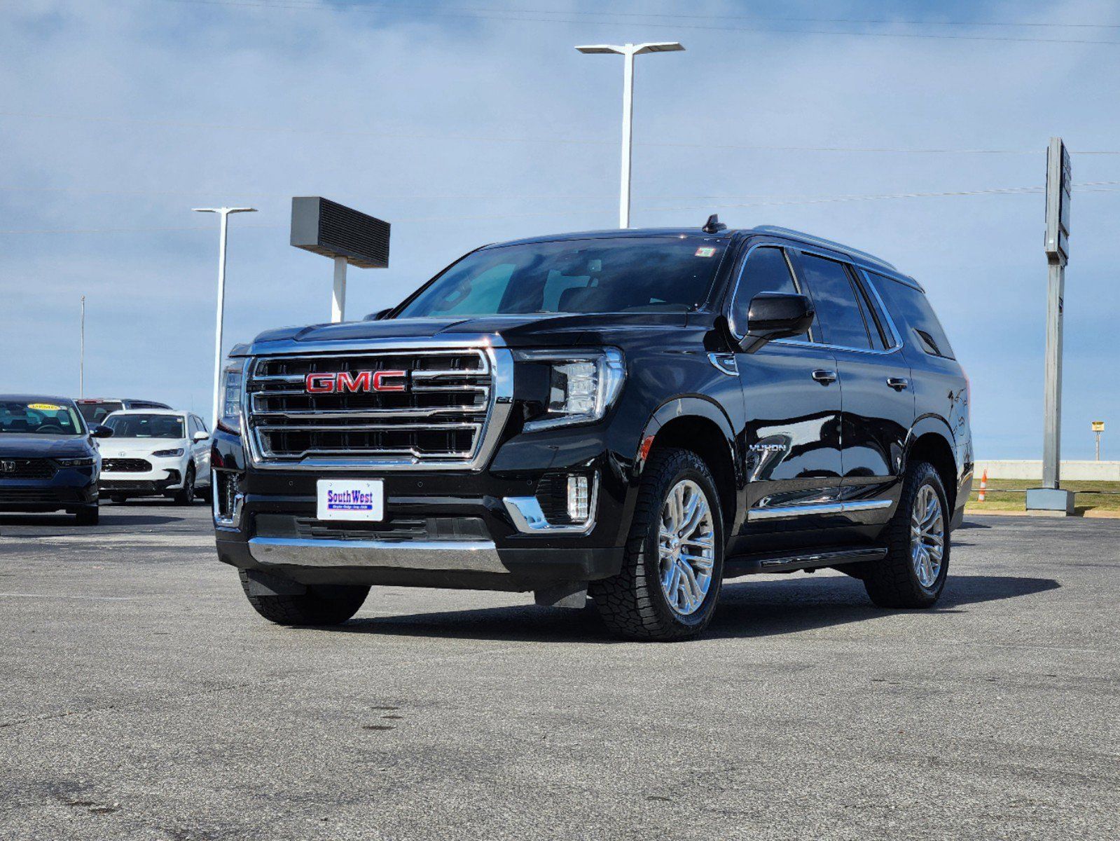 2022 GMC Yukon SLT 3