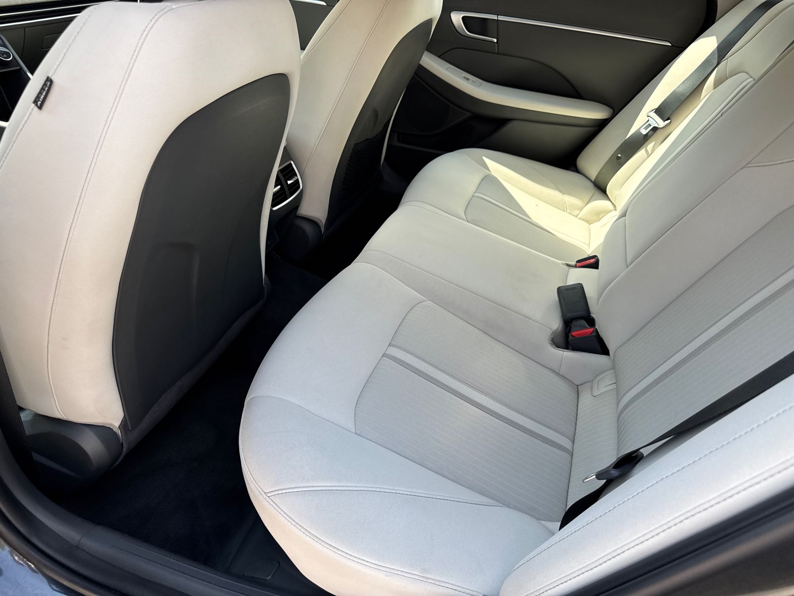 2024 Hyundai Sonata Hybrid SEL photo 18