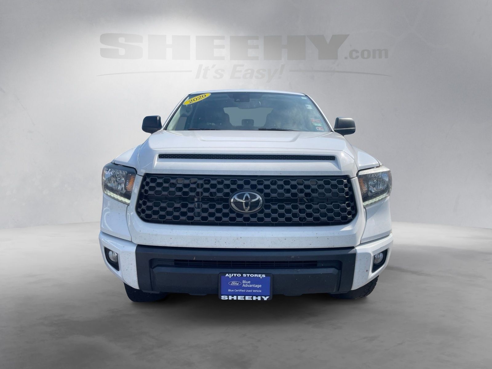 Used 2020 Super White Toyota SR5 image 2