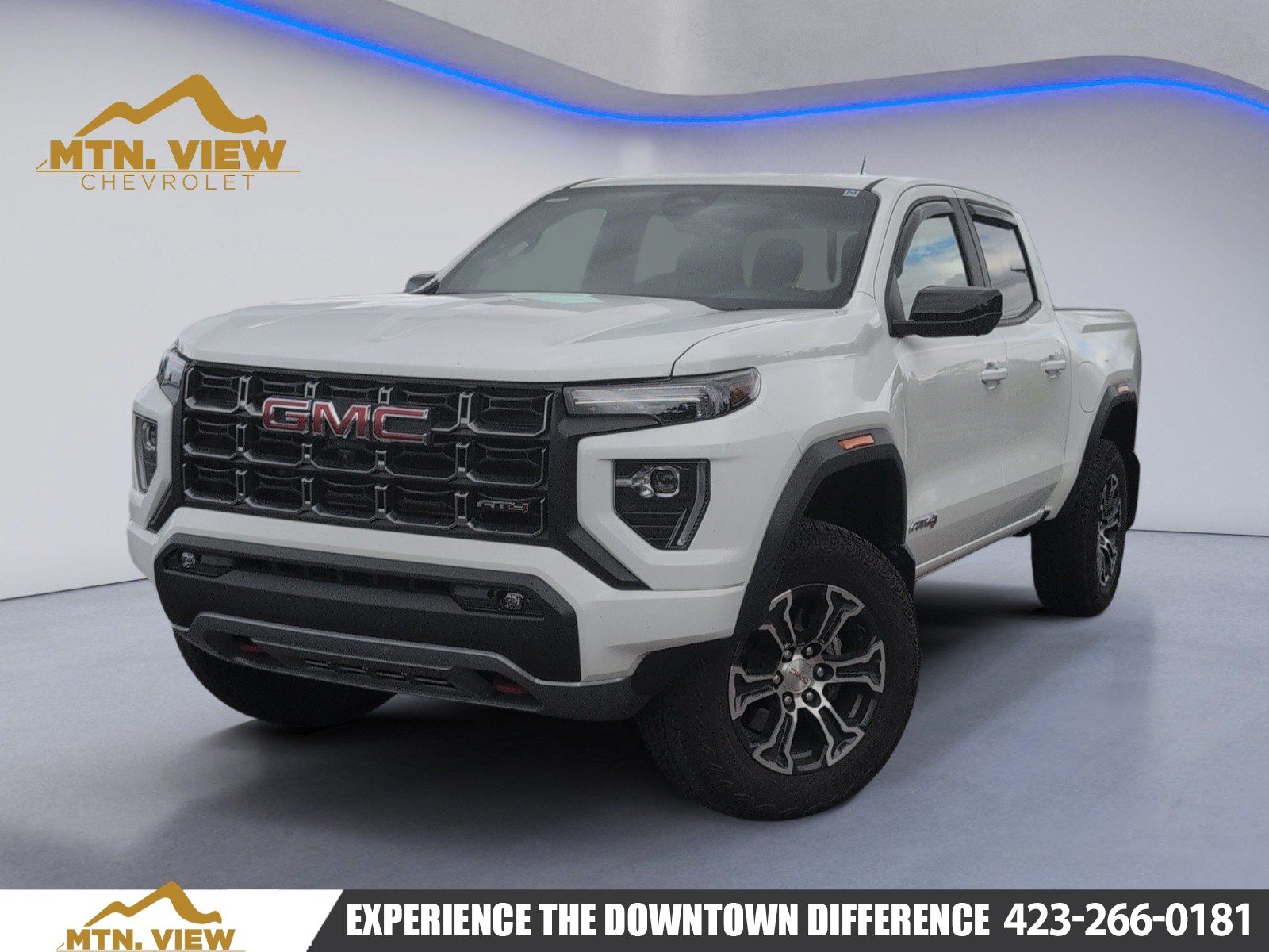 Summit White 2025 GMC Canyon Pickup Truck Four-Wheel Drive 8-Speed Automatic