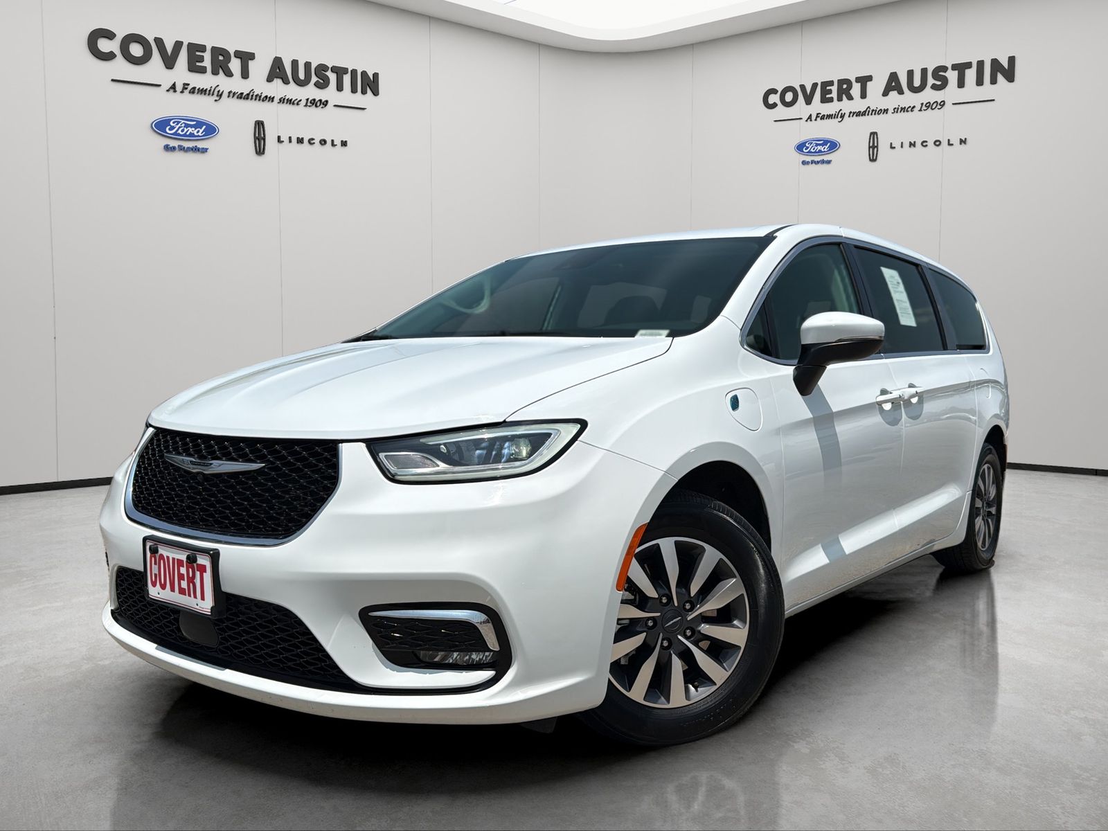 2023 Chrysler Pacifica Hybrid