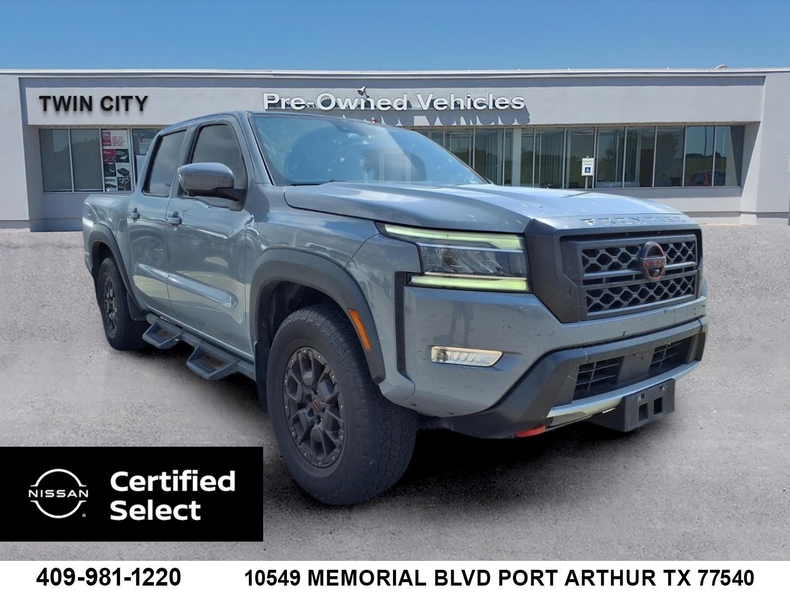 2023 Nissan Frontier PRO-4X Crew Cab 4X4's photo