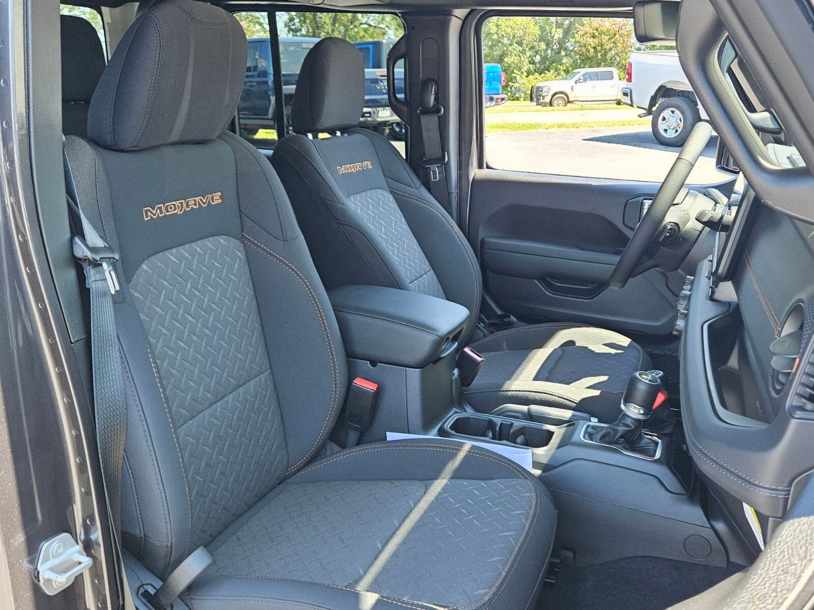 2025 Jeep Gladiator Mojave photo 11