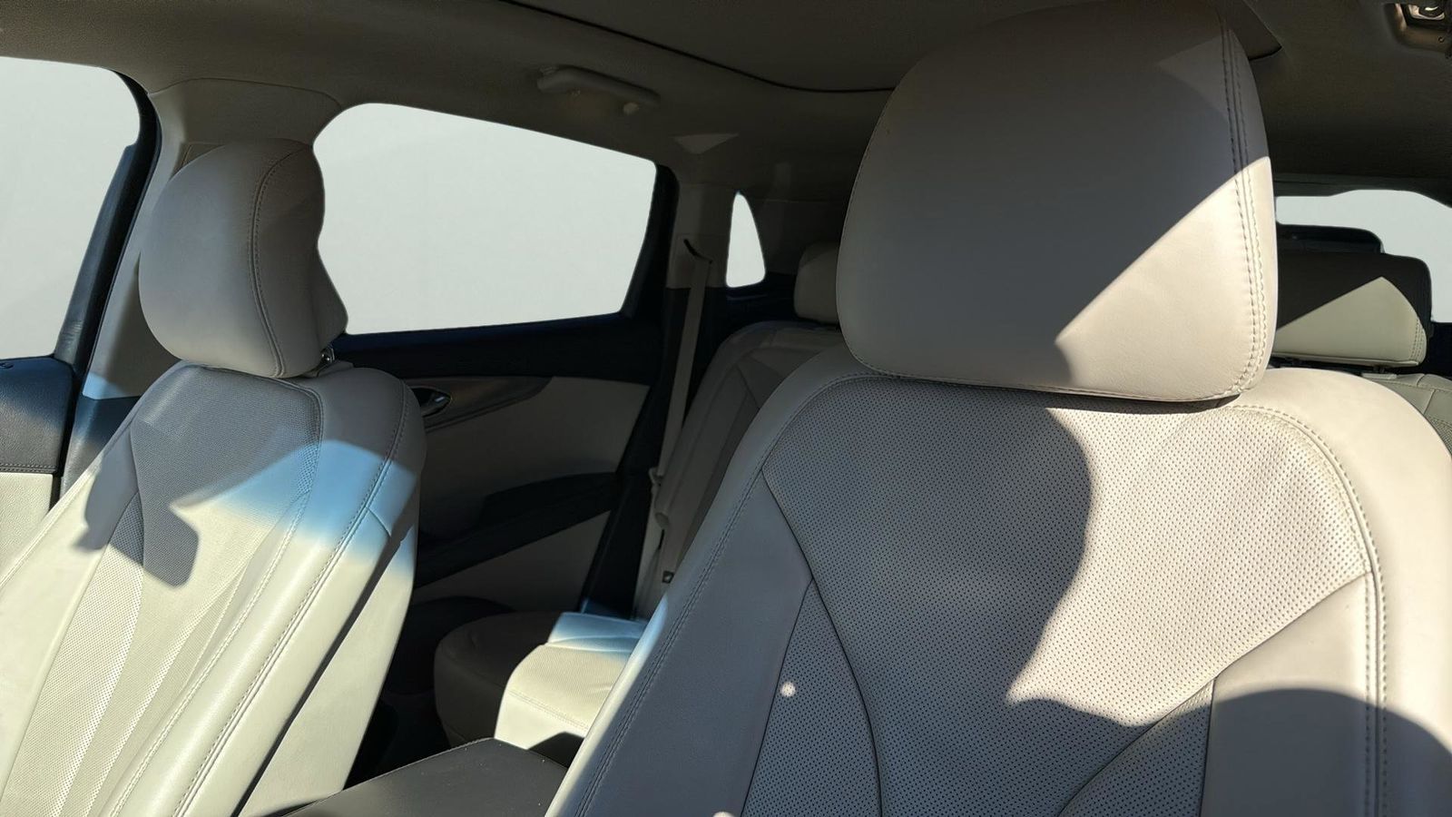 Used Car 2019 Lincoln Nautilus  Reserve For Sale Under $25,000 In Austin, Texas