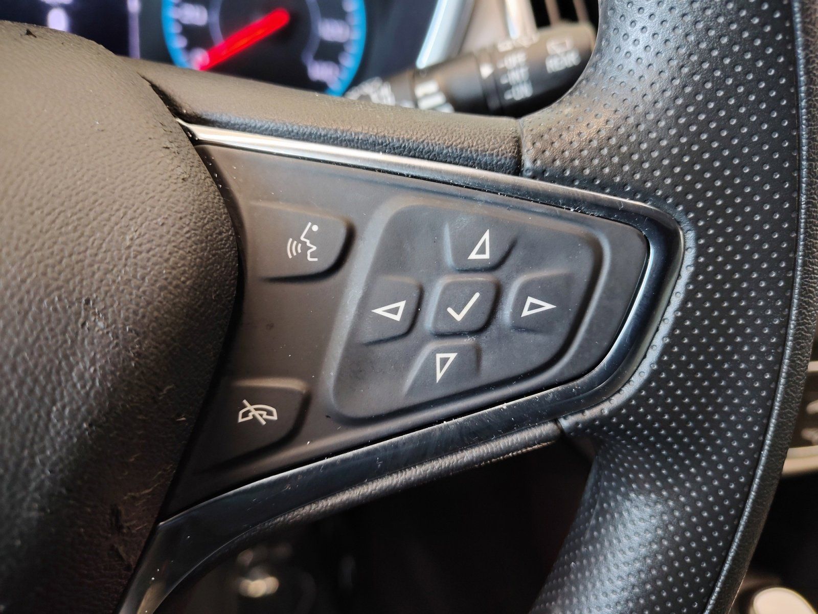 Used Car 2021 Chevrolet Equinox  Ls For Sale Under $15,000 In San Antonio, Texas