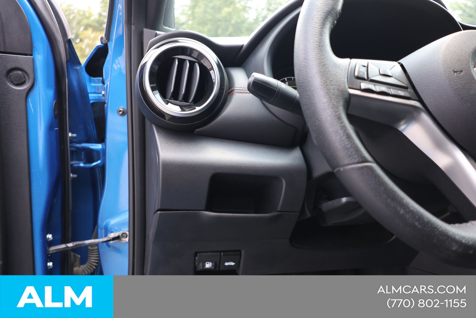 Used 2023 Blue Nissan SR image 20