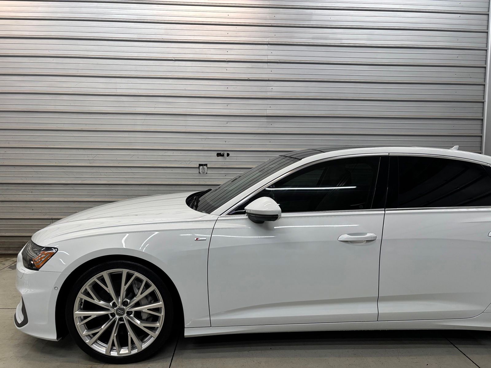 Photo 3 of 2019 Audi A6 3.0T Prestige