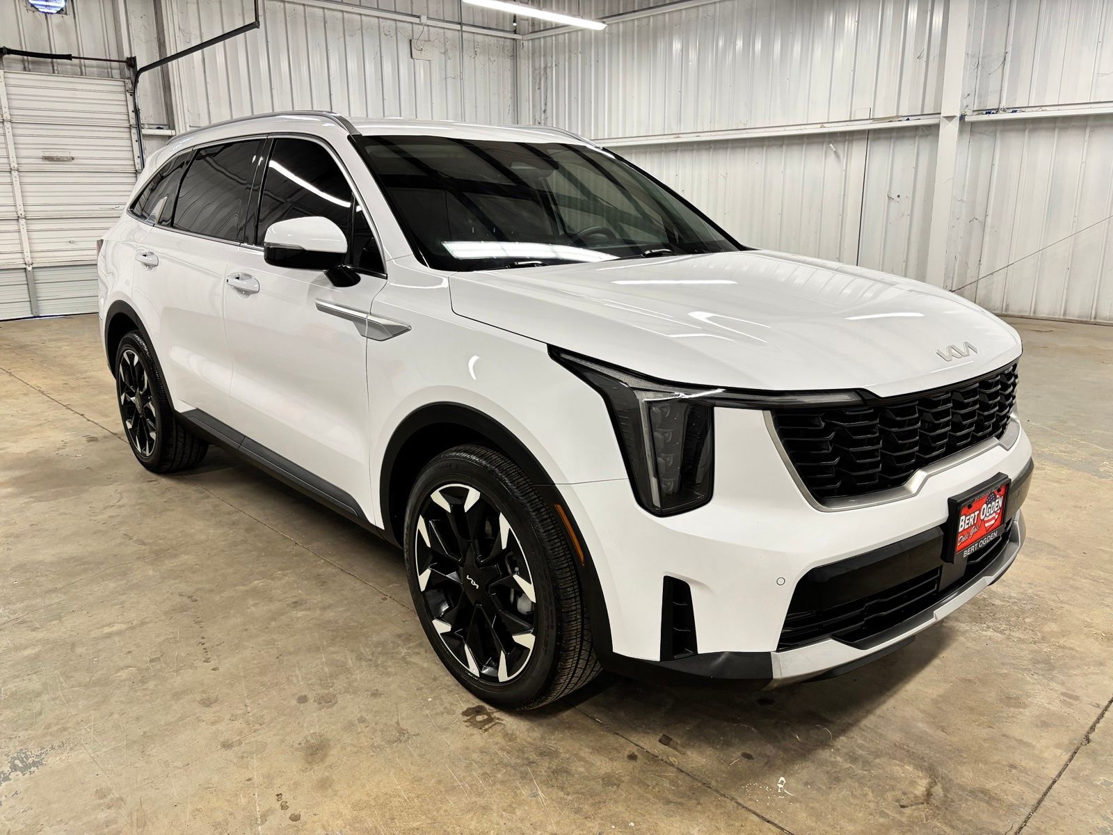 2025 Kia Sorento Blanco (White Pearl) SUV/Crossover Tracción delantera 8 velocidades Doble cloch