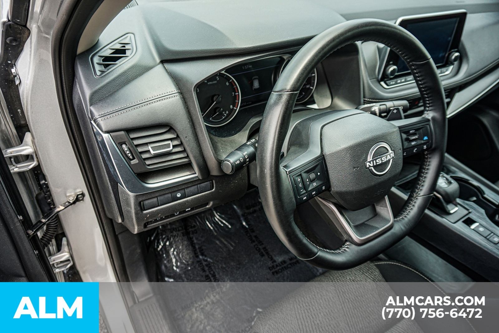 Used 2025 Silver Nissan SV image 38