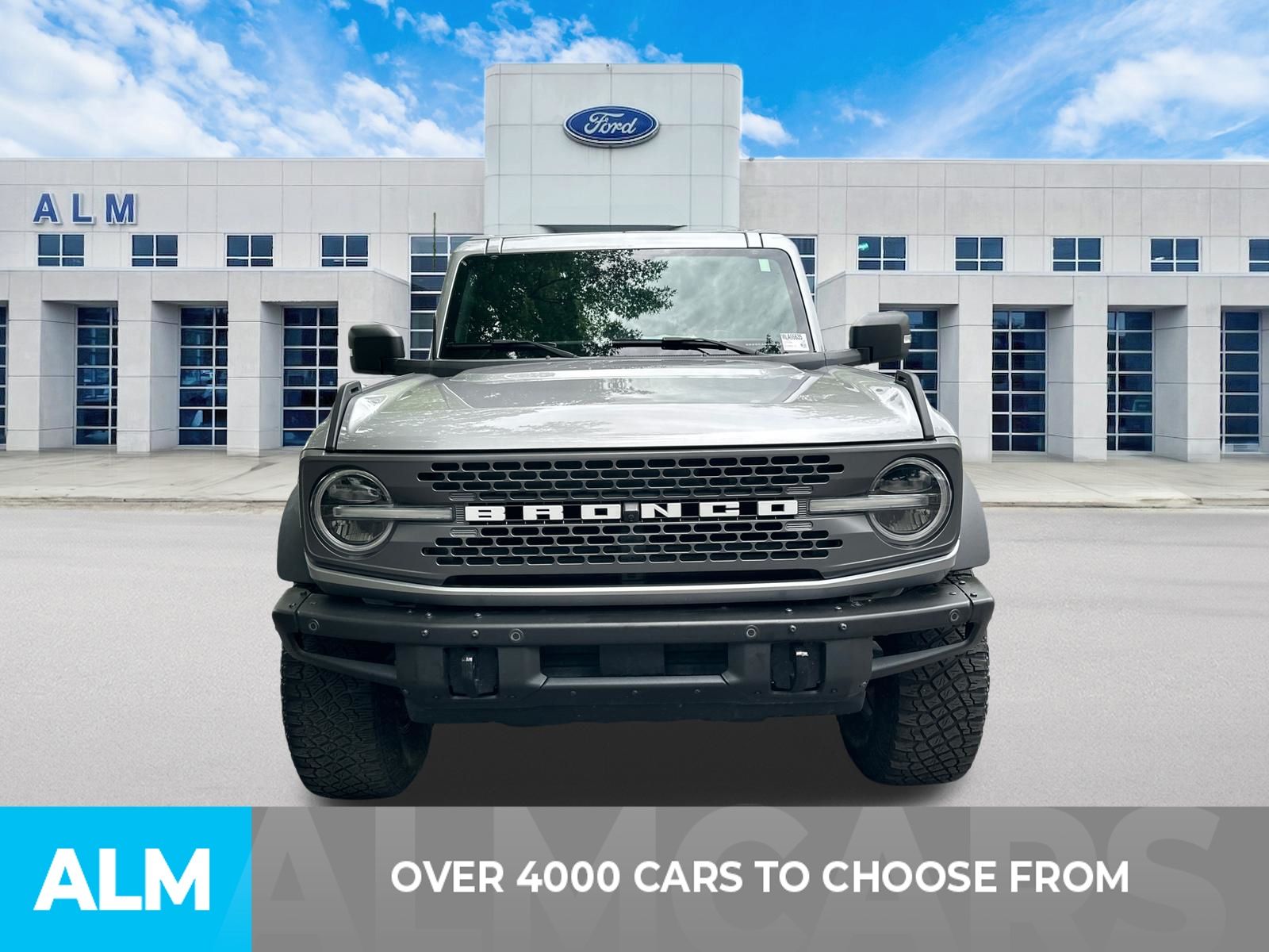 Used 2021 Silver Ford Badlands image 2