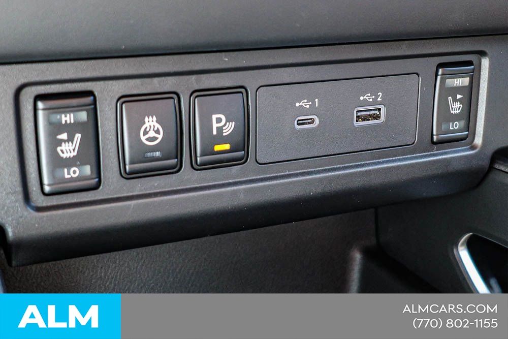Used 2025 White Nissan SV image 40