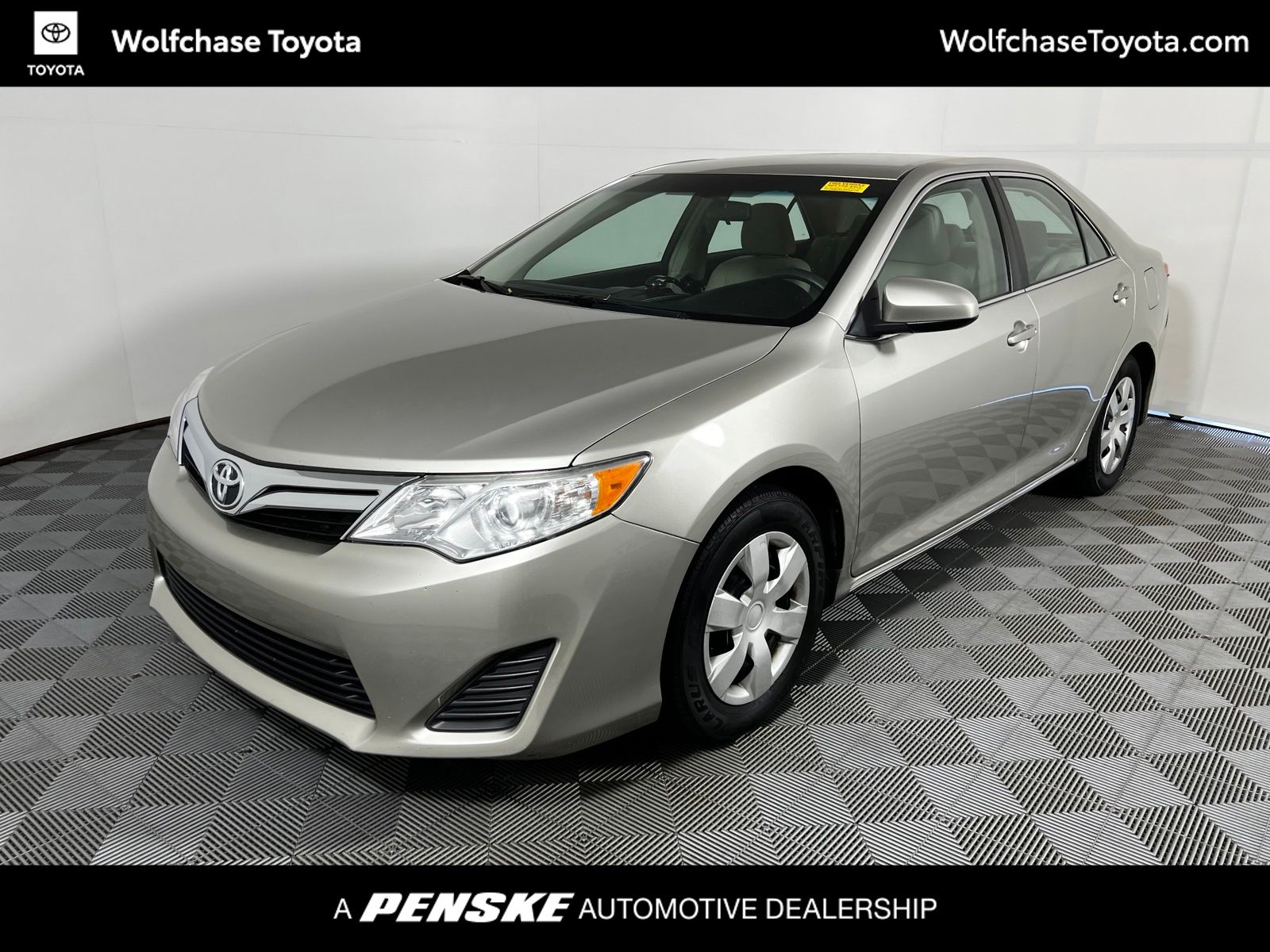 2014 Toyota Camry LE