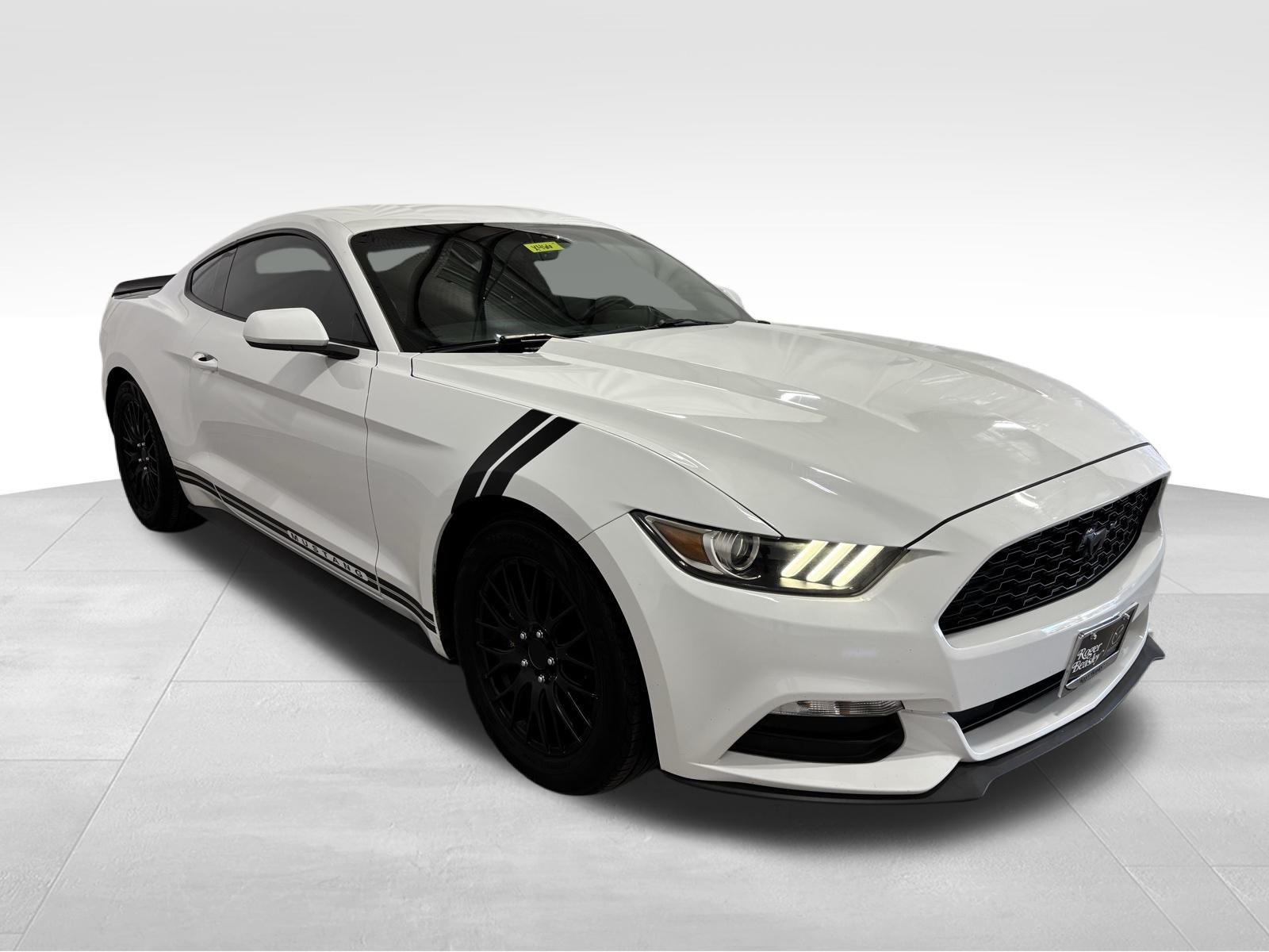 Used Car 2015 Ford Mustang  V6 For Sale Under $20,000 In Austin, Texas