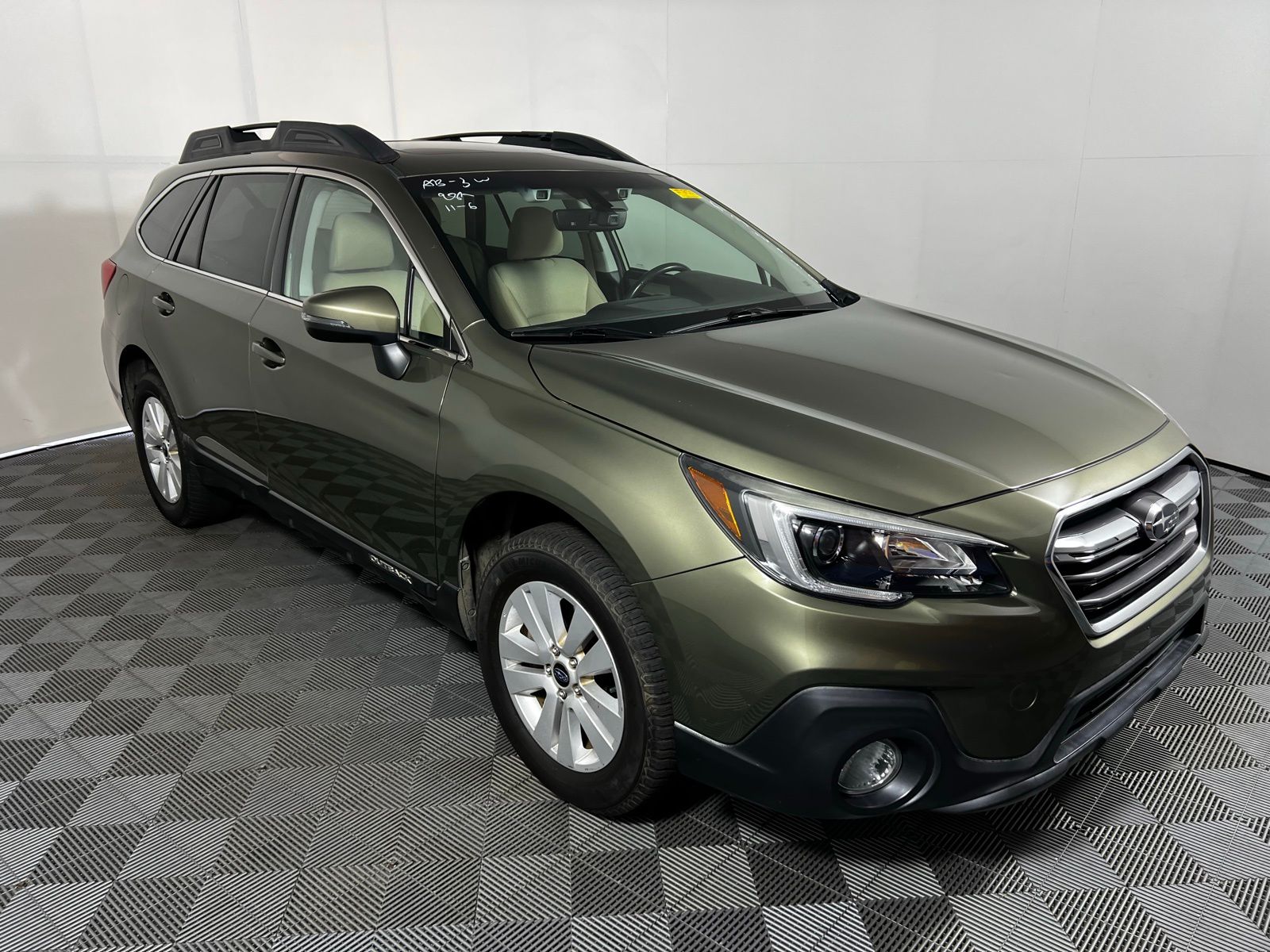 Thumbnail: 2019 Subaru Outback - 3