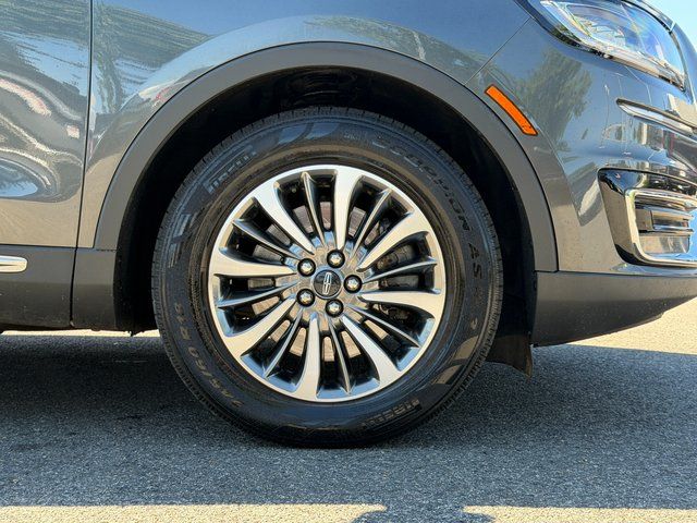 Used 2020 Magnetic Gray Lincoln Reserve image 28