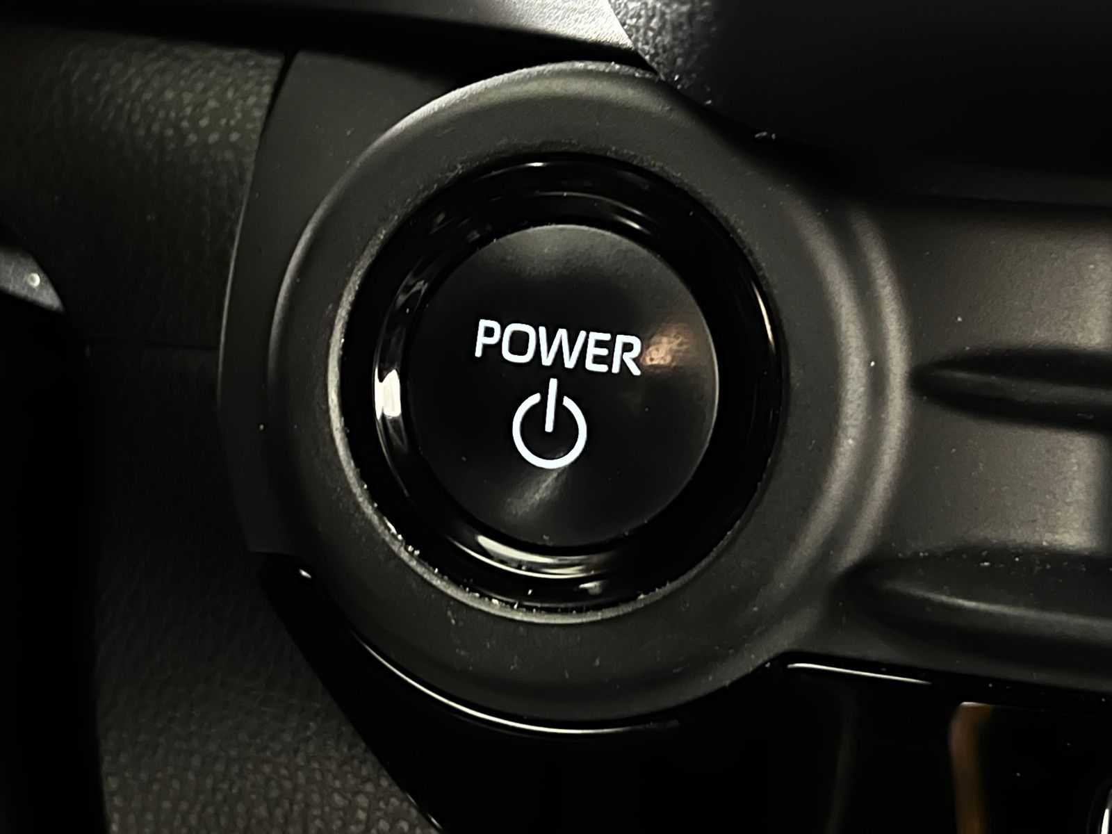 Thumbnail: 2023 Toyota Crown - 21