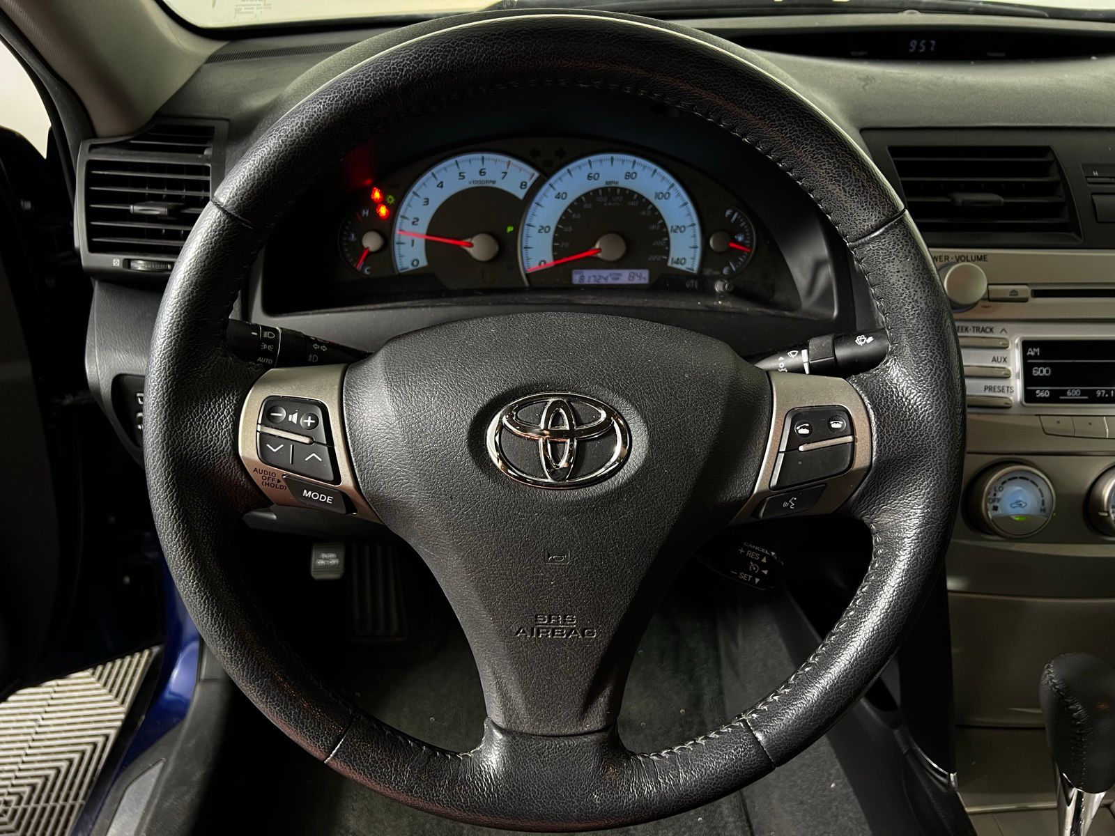 Thumbnail: 2010 Toyota Camry - 10