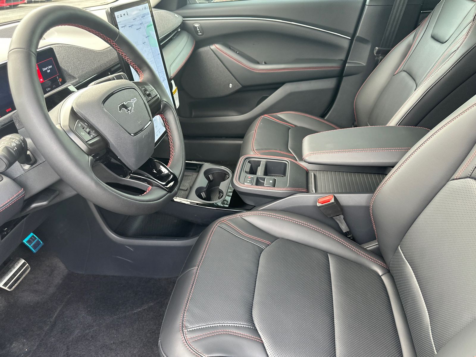 New 2026 Star White Metallic Tri-coat Ford Premium image 10