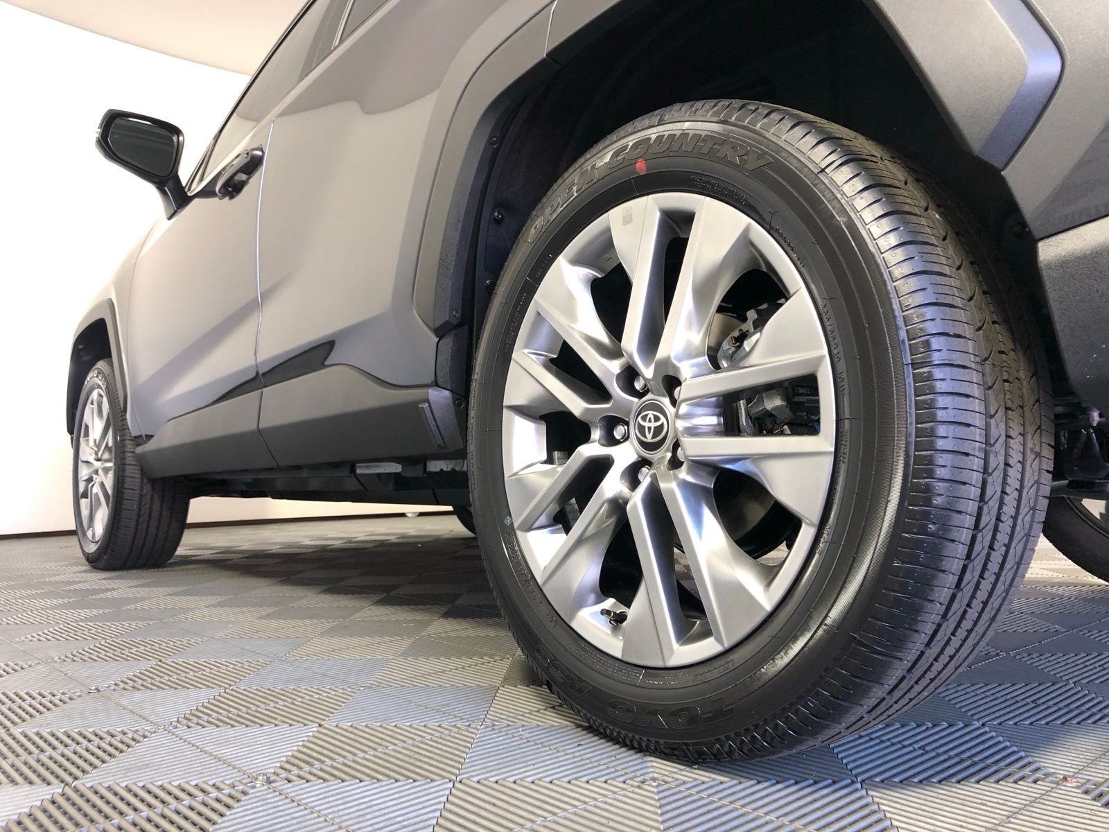 Thumbnail: 2025 Toyota RAV4 - 24
