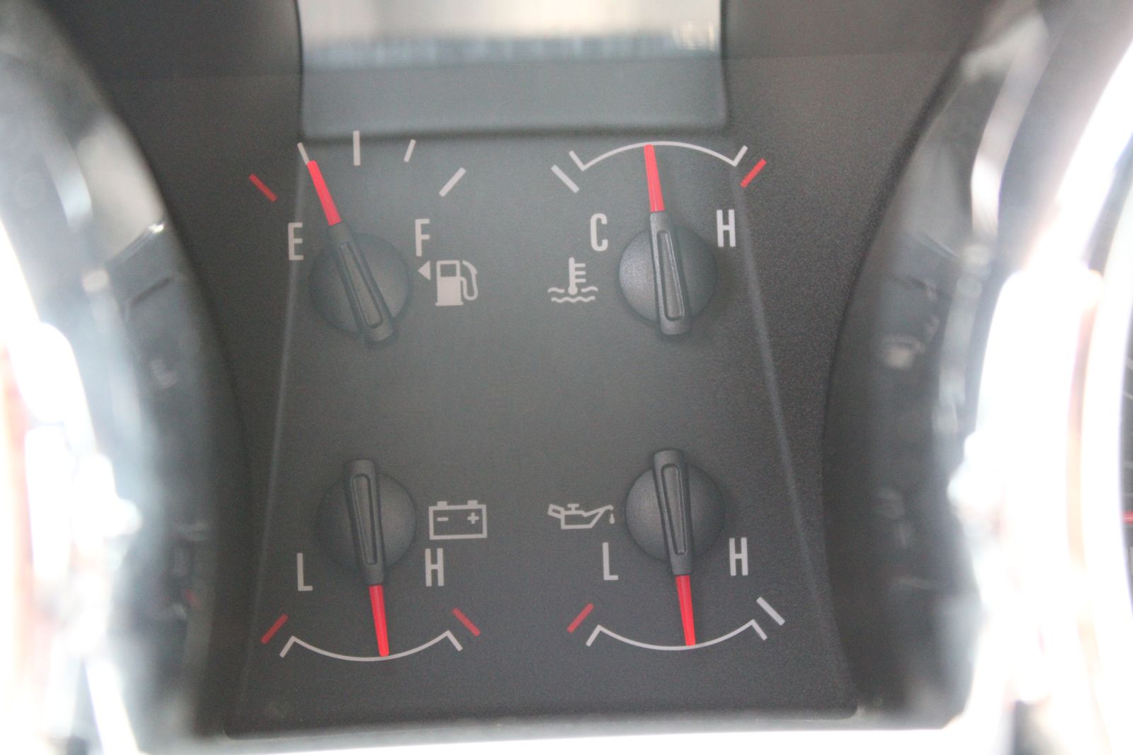 Used 2006 Black Ford GT Deluxe image 12