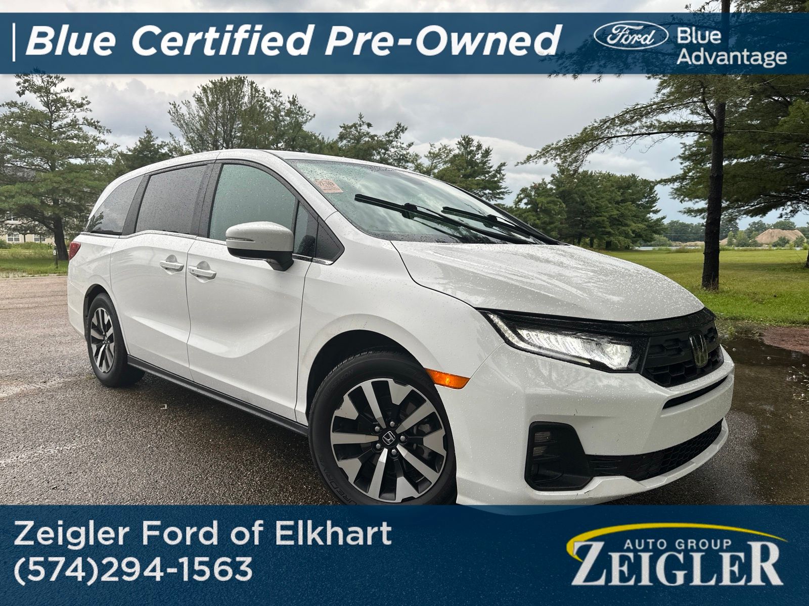 White 2025 Honda Odyssey Minivan Front-Wheel Drive Automatic