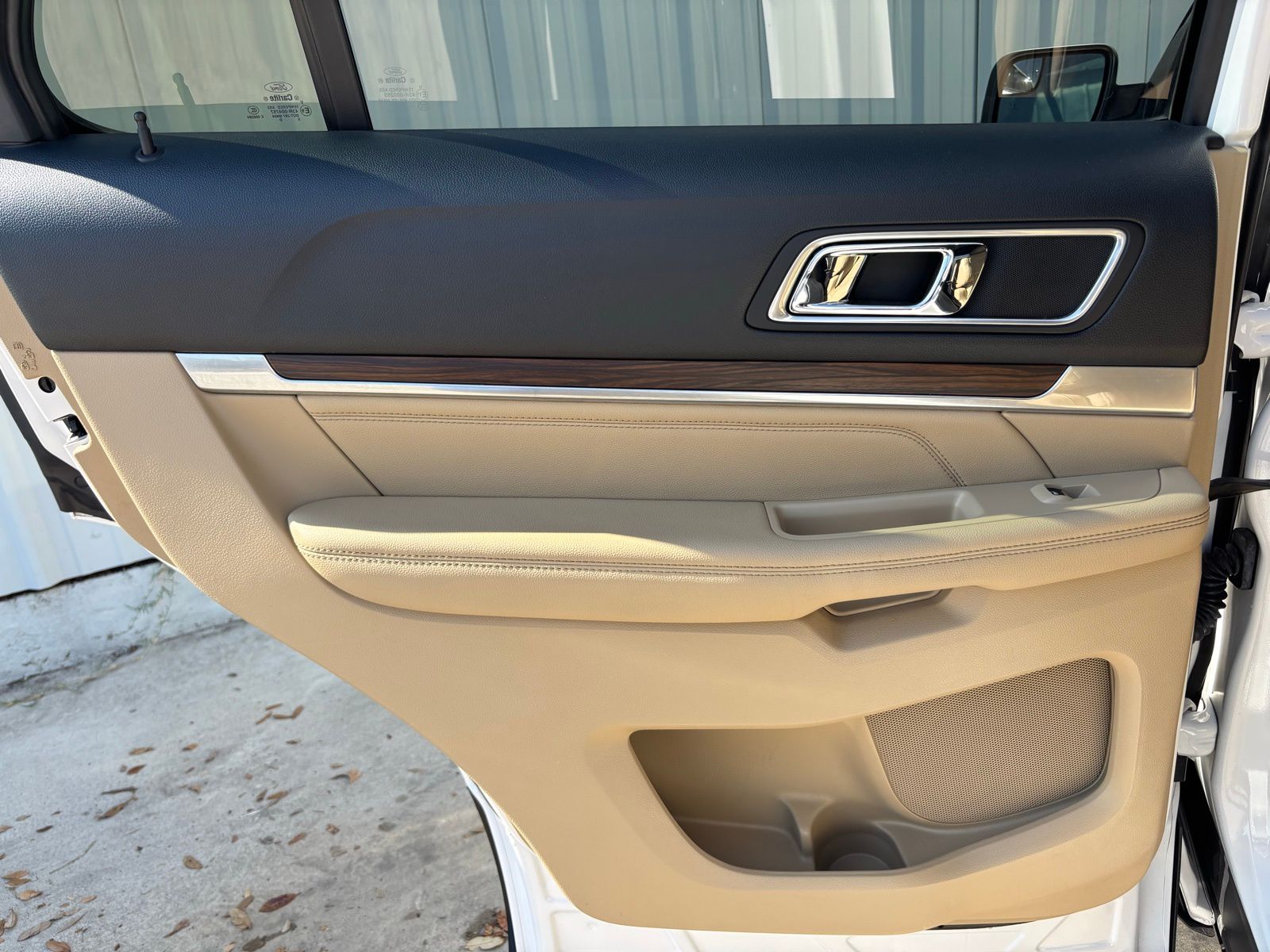 Used Car 2016 Ford Explorer  Limited For Sale Under $12,000 In Austin, Texas