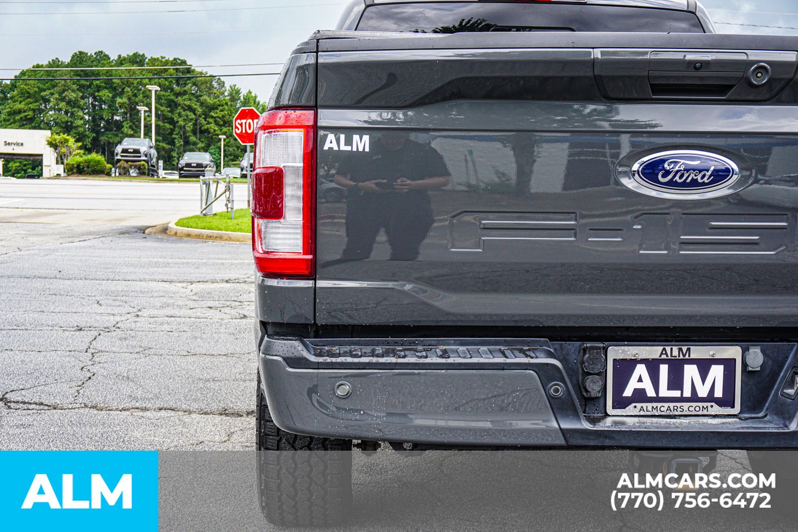 Used 2021  Ford Lariat image 17