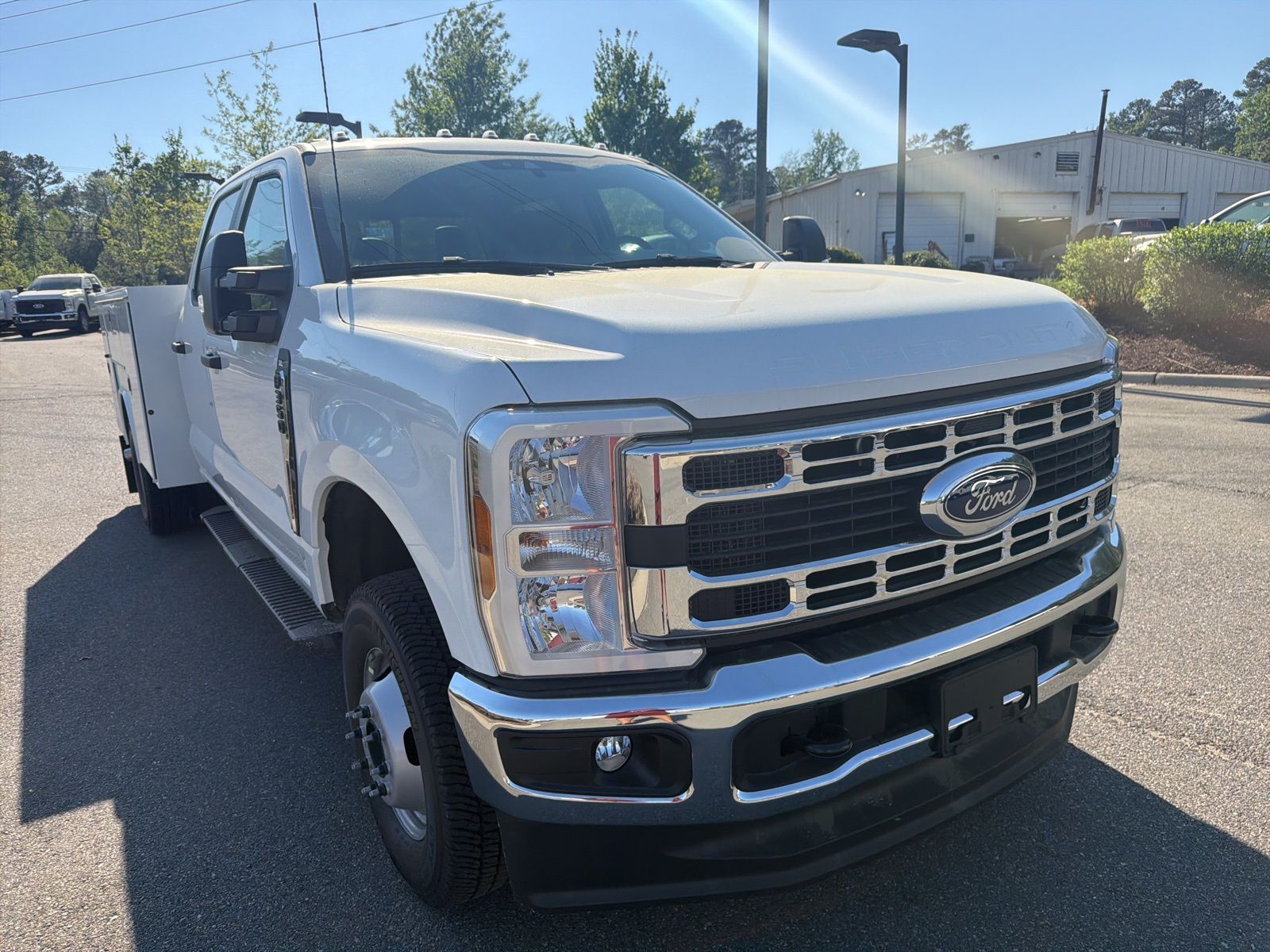 New 2026 Oxford White Ford XL image 20