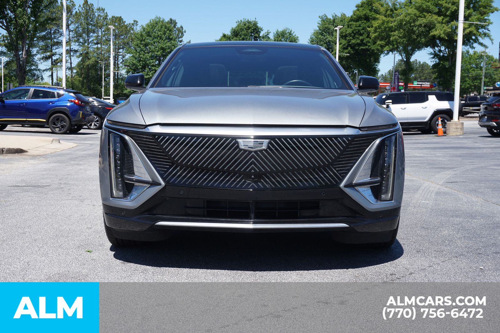Used 2024 Silver Cadillac Luxury image 12
