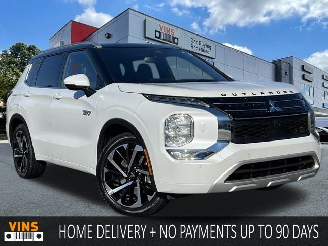 2023 Mitsubishi Outlander SEL's photo