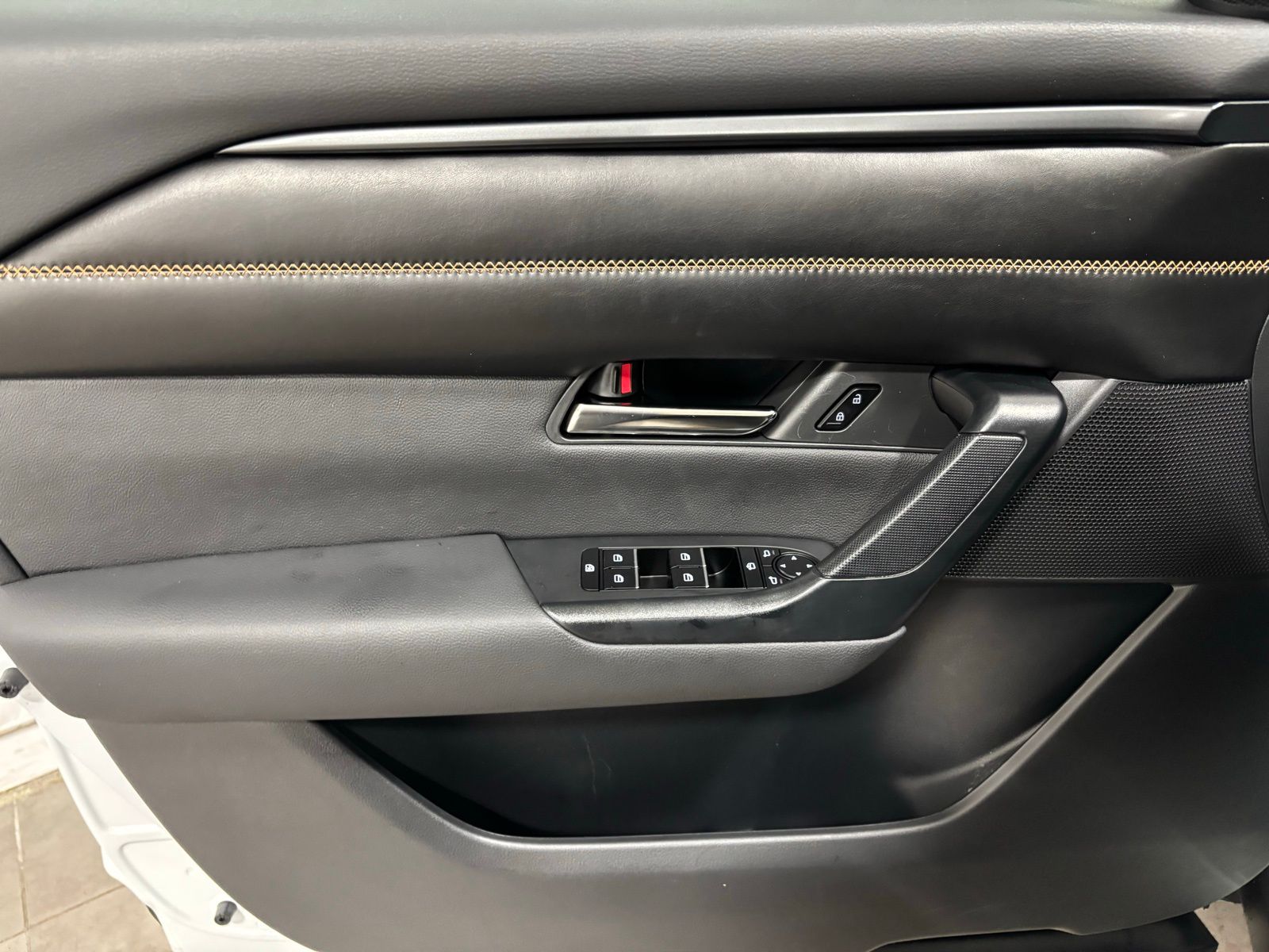 Used Car 2025 Mazda Cx-50 Hybrid  Premium Plus For Sale Under $35,000 In Austin, Texas