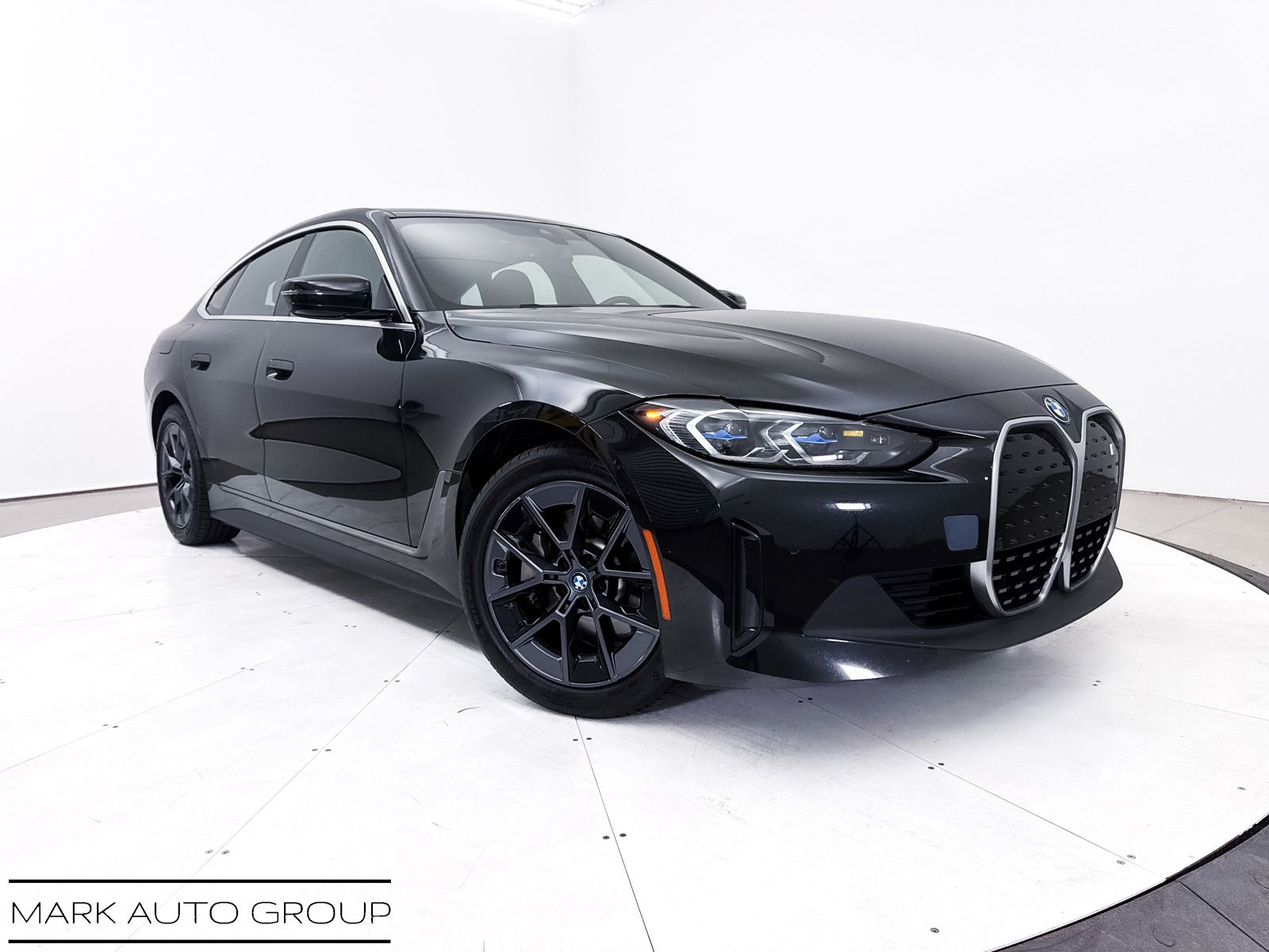 2023 BMW i4 eDrive40
