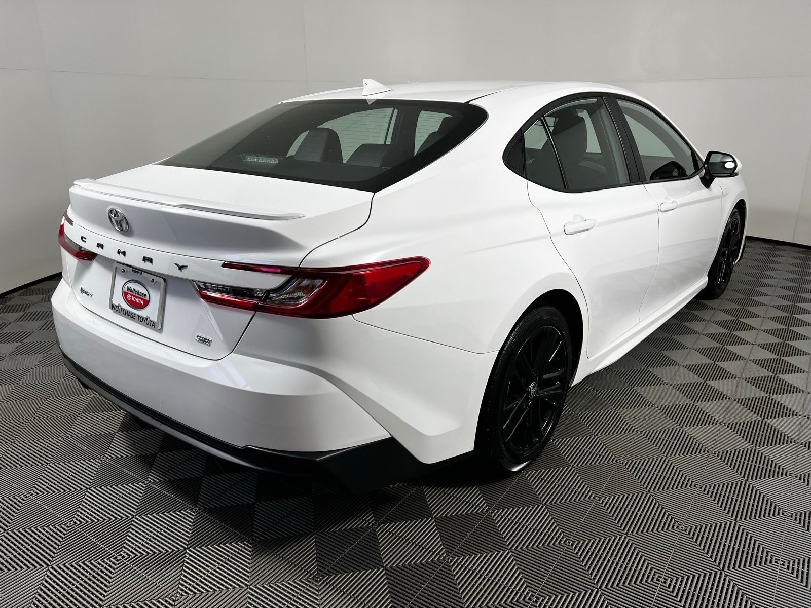 Thumbnail: 2025 Toyota Camry - 5