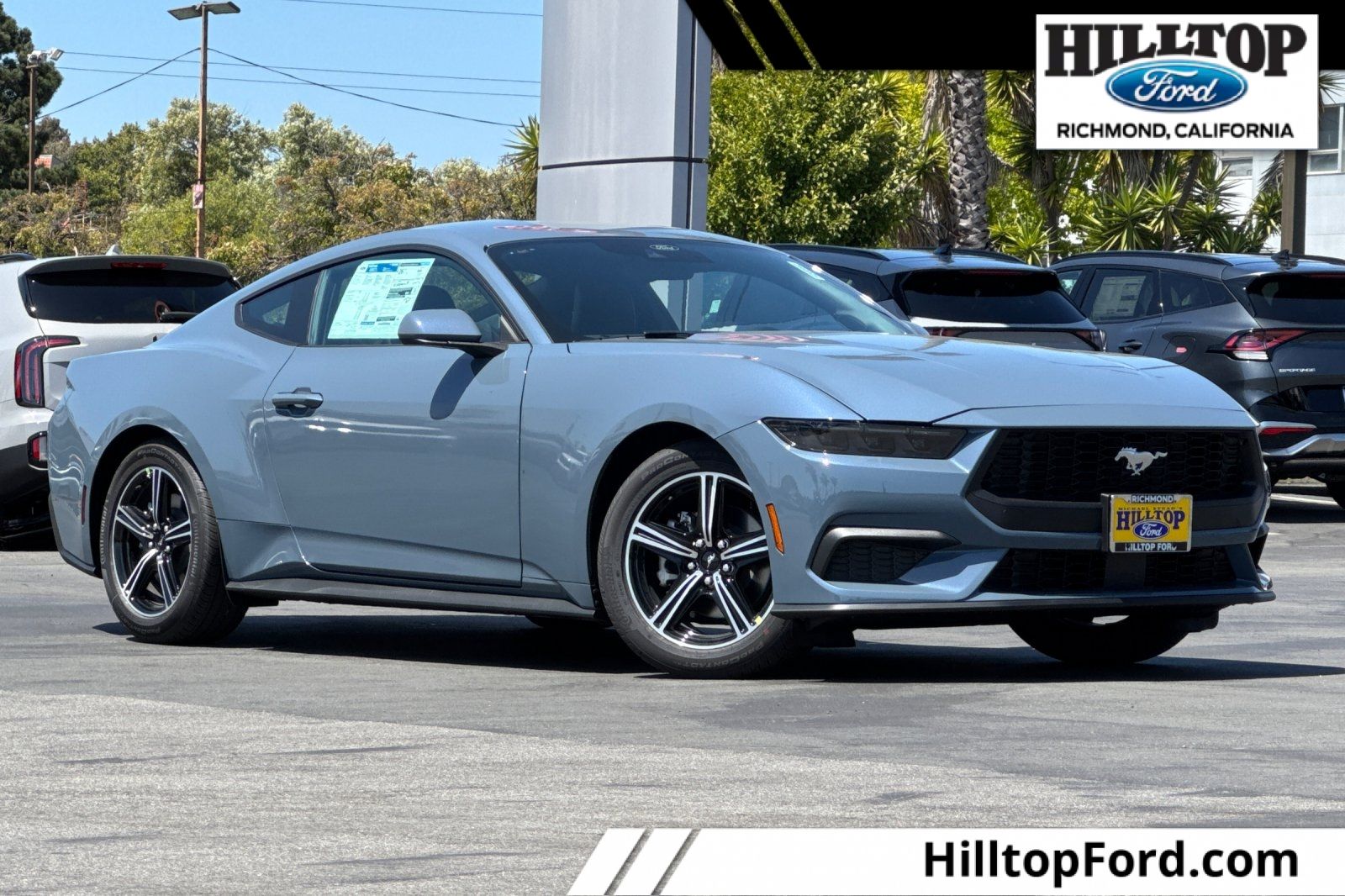 2025 Ford Mustang EcoBoost Fastback RWD