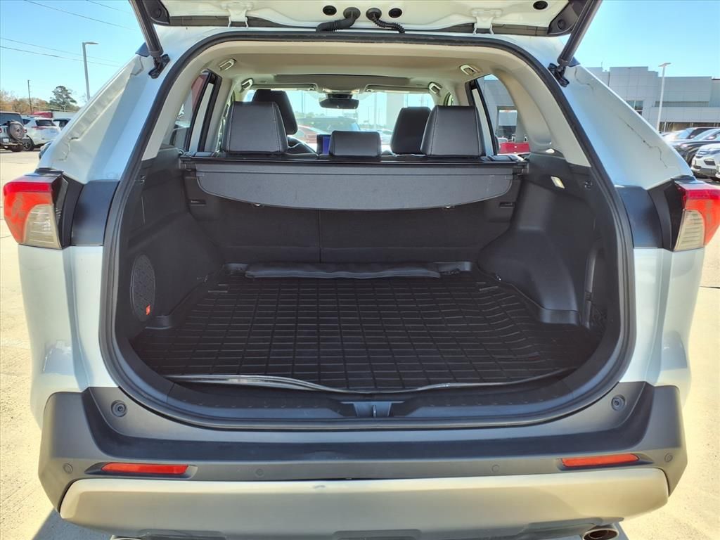 2023 Toyota RAV4 Hybrid Limited - 7