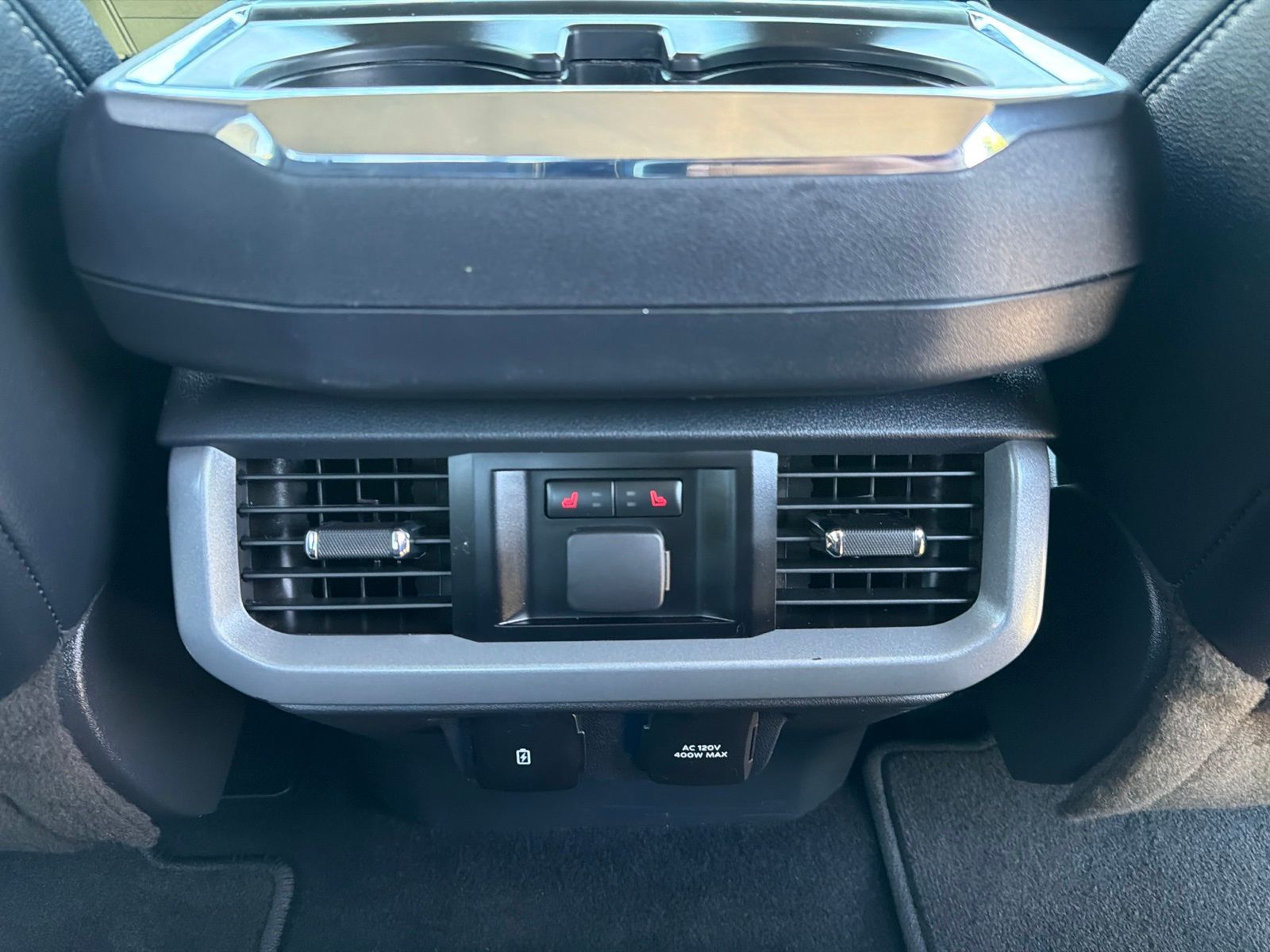 Certified Used 2023 Oxford White Ford Lariat image 29