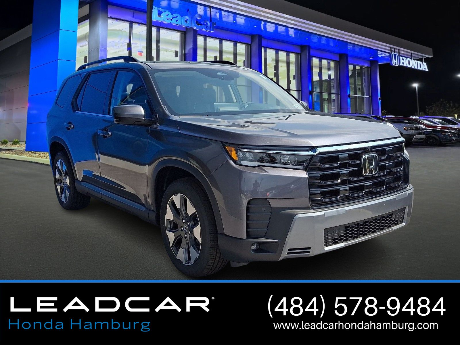 Gray (Modern Steel Metallic) 2026 Honda Pilot SUV / Crossover All-Wheel Drive Automatic