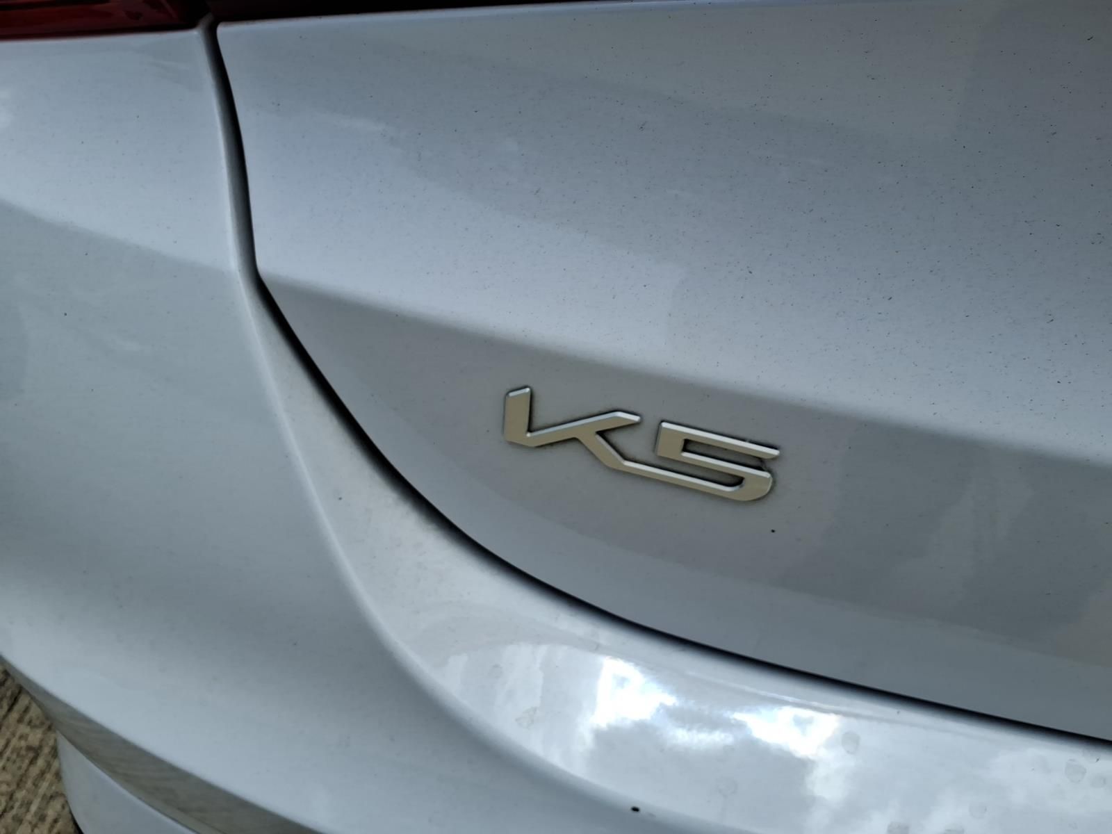 2024 Kia K5 GT-Line White at Community Toyota