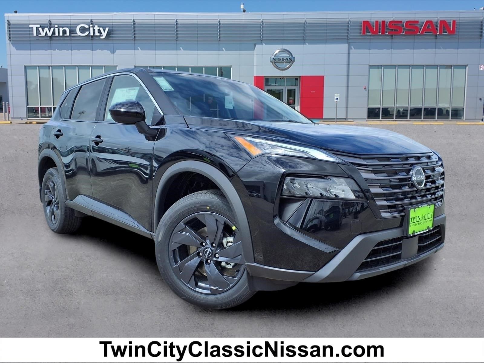 2026 Nissan Rogue SV FWD's photo