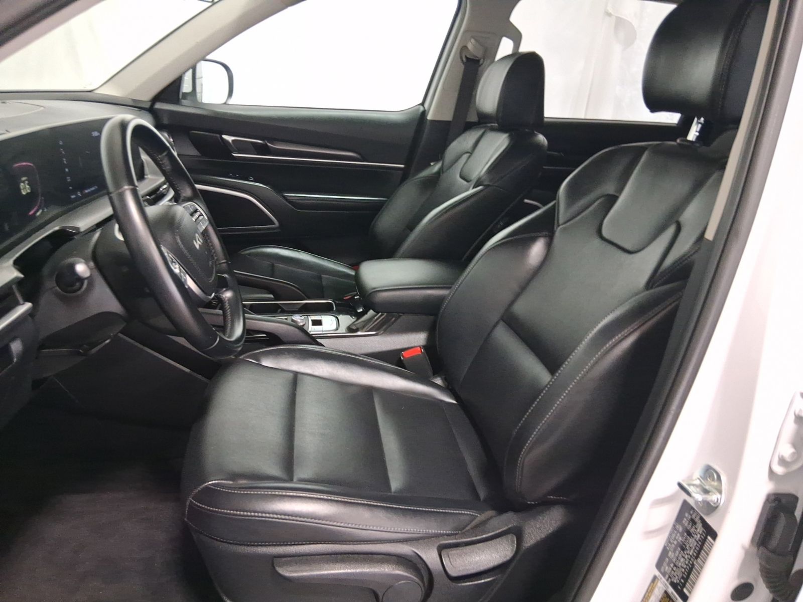 Used Car 2025 Kia Telluride  Lx For Sale Under $35,000 In Austin, Texas